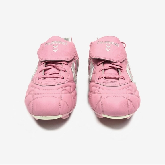 Hummel Pink Cleats with Silver Details - Picture 2 of 7